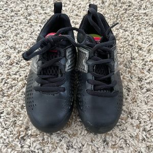 Rawlings boys baseball shoes size 10